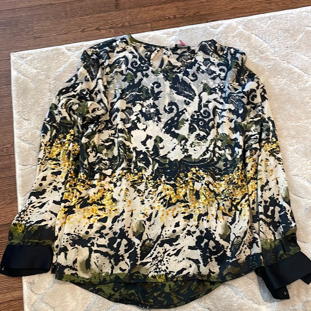 vince camuto top